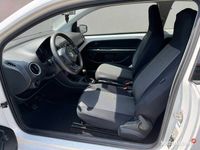 używany VW up! 1,00 MPI benzyna EU6 2016