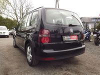 używany VW Touran 1.9dm 105KM 2010r. 249 000km