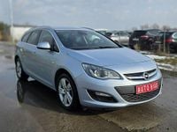 Używany Opel Astra 140 KM (102 kW) 2015 Niebieski jasny (metalik) Kombi