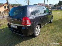 używany Opel Zafira b