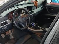 Używany BMW 320 2009 Srebrny Kombi
