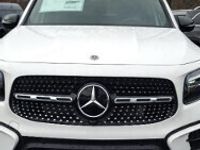 używany Mercedes GLB200 KlasaAMG Line Pakiet AMG Advanced Plus + Dach Panoramiczny + Multibea