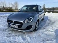 Używany Suzuki Swift 83 KM (61 kW) 2021 Srebrny Hatchback