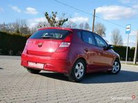 Używany Hyundai i30 2010 Bordowy Hatchback