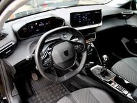 Używany Peugeot 208 Allure 100 KM (73 kW) 2024 Czarny Hatchback