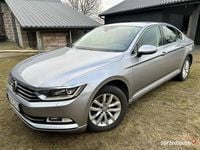 Używany VW Passat Comfortline 150 KM (110 kW) 2019 Srebrny Sedan/Limuzyna