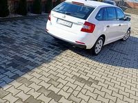 Używany Skoda Rapid 2015 Biały Hatchback