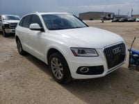 używany Audi Q5 2016, 2.0L, Premium Plus, porysowany lakier