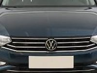 Używany VW Passat 150 KM (110 kW) 2023 Niebieski Kombi