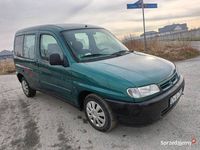 używany Citroën Berlingo ekonomiczny 1.4 wspomaganie 5 osobowy