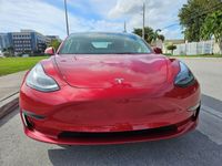 używany Tesla Model 3 498KM 2023r. 82 718km