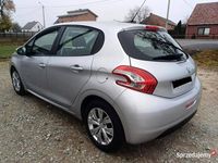 Używany Peugeot 208 92 KM (67 kW) 2012 Srebrny Hatchback