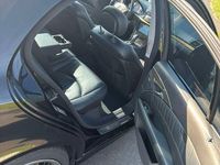 używany Mercedes E400 w211 Avangarde0V8BiTurbo 2003