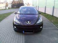 używany Peugeot 207 1.4dm 68KM 2010r. 153 000km