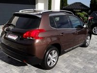 używany Peugeot 2008 1.2dm 110KM 2015r. 135 500km