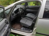 używany Mitsubishi Colt 5 drzwi 1.1 benz 2005