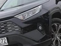 Używany Toyota RAV4 Hybrid 218 KM (160 kW) 2022 Niebieski SUV