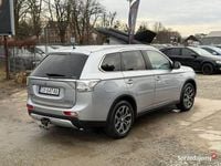 Używany Mitsubishi Outlander P-HEV 2015 Srebrny SUV