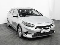 Używany Kia Ceed 160 KM (117 kW) 2022 Srebrny Hatchback