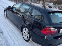 Używany BMW 320 2005 Czarny Kombi