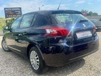Używany Peugeot 308 125 KM (91 kW) 2014 Inny kolor Hatchback