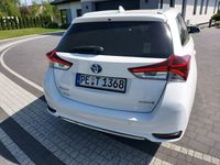 używany Toyota Auris Hybrid 1.8 hybrid climatronic kamera grzane fotele II (2012-)