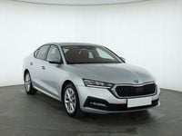 Używany Skoda Octavia 150 KM (110 kW) 2021 Srebrny Hatchback
