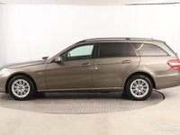 Używany Mercedes E250 2010 Szary Kombi