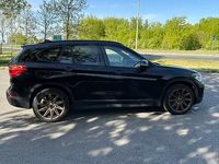 Używany BMW X1 140 KM (102 kW) 2019 Czarny SUV
