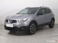 Używany Nissan Qashqai 2013 Srebrny SUV