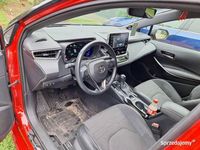 używany Toyota Corolla 2.0 hybrid 2022rok bogata wersja