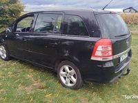 Używany Opel Zafira 2008 Czarny Minivan