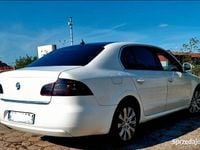 Używany Skoda Superb 2011 Biały Sedan/Limuzyna