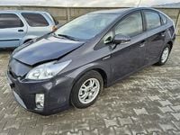 Używany Toyota Prius 136 KM (100 kW) 2011 Szary Hatchback