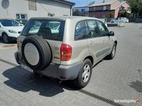 Używany Toyota RAV4 150 KM (110 kW) 2003 Złoty SUV
