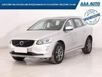 Używany Volvo XC60 2015 Srebrny SUV