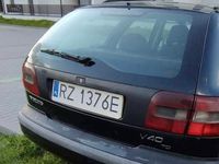 używany Volvo V40 1998 1.9TD