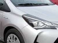 używany Toyota Yaris Hybrid III