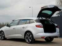 używany Renault Mégane GrandTour 1.6dm 165KM 2019r. 136 988km