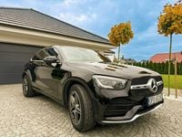 Używany Mercedes GLC300 255 KM (187 kW) 2021 Czarny Coupe