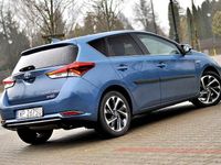 używany Toyota Auris Hybrid 1.8dm 99KM 2016r. 109 000km