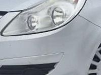 Używany Opel Corsa 85 KM (62 kW) 2010 Srebrny Hatchback