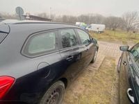 Używany Opel Astra 2014 Czarny Kombi