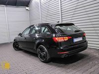 Używany Audi A4 150 KM (110 kW) 2017 Czarny (metalik) Kombi