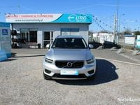 Używany Volvo XC40 Momentum 2019 Srebrny SUV