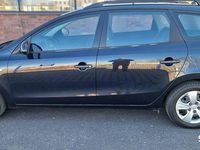 Używany Hyundai i30 90 KM (66 kW) 2010 Czarny Kombi