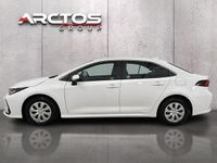 Używany Toyota Corolla Active 98 KM (72 kW) 2022 Biały Sedan/Limuzyna