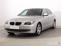 Używany BMW 520 2009 Srebrny Sedan/Limuzyna