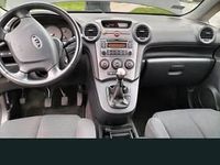 używany Kia Carens Sprzedam 2.0d 2008