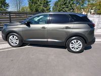 używany Peugeot 3008 1.2dm 130KM 2019r. 109 654km